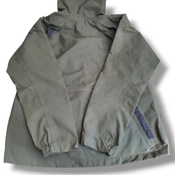 Chrome Industries Men's Hooded Chrome Storm™ Cobra Army Green Medium Jacket Coat - Picture 6 of 15